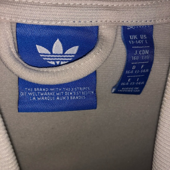 Adidas sweater - Picture 3 of 3